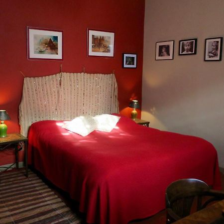 Tombe La Nefle Bed and Breakfast Avignon Exteriör bild